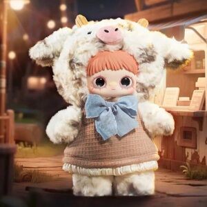 BUNDLE OF MAY MEI AND MM